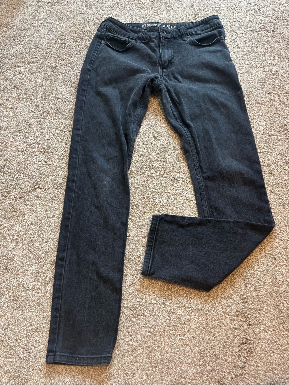 Men’s Hot Topic Denim Size 30x32 black slim jeans